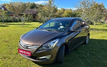 Hyundai Solaris II рестайлинг, 2014 год, 999 000 рублей, 4 фотография