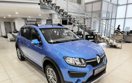 Renault Sandero II рестайлинг, 2017 год, 990 000 рублей, 3 фотография