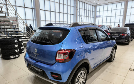 Renault Sandero II рестайлинг, 2017 год, 990 000 рублей, 6 фотография