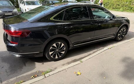 Volkswagen Passat B8 рестайлинг, 2021 год, 2 690 000 рублей, 3 фотография