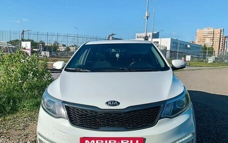 KIA Rio III рестайлинг, 2016 год, 1 067 000 рублей, 2 фотография