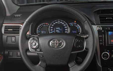 Toyota Camry, 2013 год, 1 899 000 рублей, 20 фотография