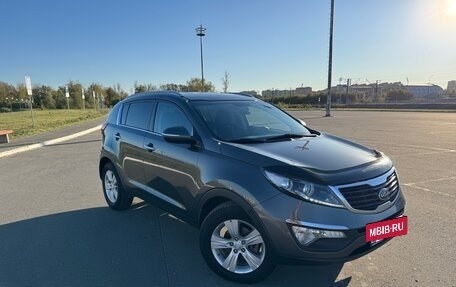 KIA Sportage III, 2011 год, 1 040 000 рублей, 3 фотография