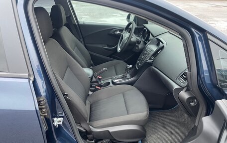 Opel Astra J, 2010 год, 640 000 рублей, 12 фотография