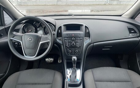 Opel Astra J, 2010 год, 640 000 рублей, 10 фотография