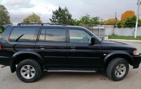 Mitsubishi Pajero Sport II рестайлинг, 2006 год, 815 000 рублей, 9 фотография
