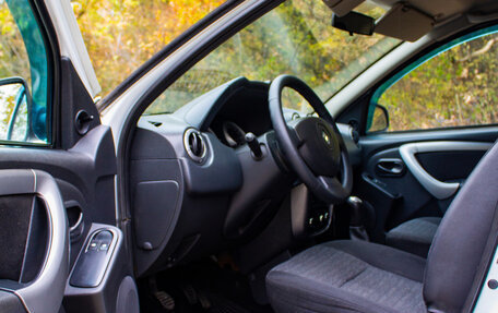 Renault Duster I рестайлинг, 2013 год, 800 000 рублей, 9 фотография