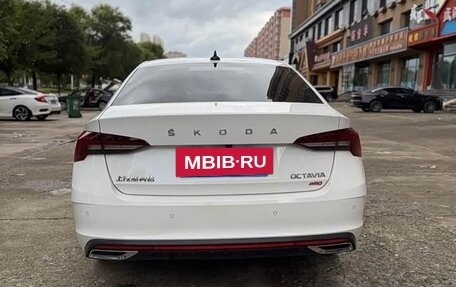 Skoda Octavia IV, 2022 год, 2 250 000 рублей, 5 фотография