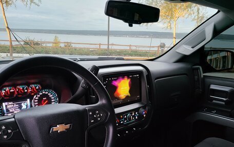 Chevrolet Silverado, 2018 год, 4 250 000 рублей, 18 фотография