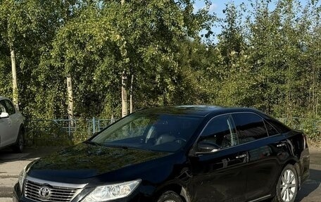 Toyota Camry, 2013 год, 1 680 000 рублей, 2 фотография