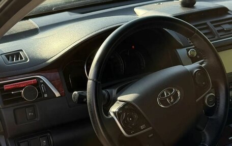 Toyota Camry, 2013 год, 1 680 000 рублей, 6 фотография