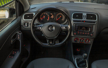 Volkswagen Polo VI (EU Market), 2016 год, 799 000 рублей, 12 фотография