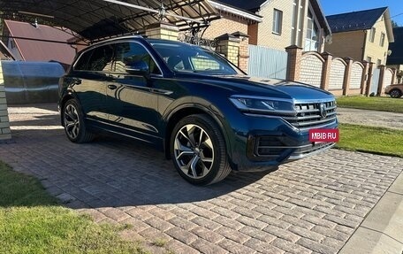 Volkswagen Touareg III, 2022 год, 7 450 000 рублей, 2 фотография