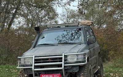 Mitsubishi Pajero III рестайлинг, 1998 год, 1 050 000 рублей, 1 фотография