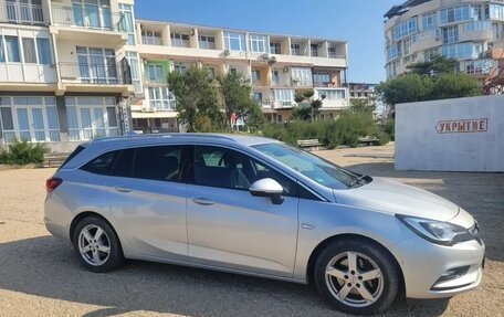 Opel Astra K, 2018 год, 1 245 000 рублей, 4 фотография