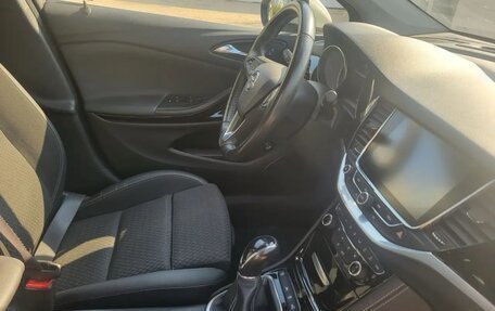 Opel Astra K, 2018 год, 1 245 000 рублей, 5 фотография