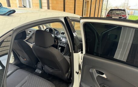 Volkswagen Polo VI (EU Market), 2019 год, 1 200 000 рублей, 18 фотография