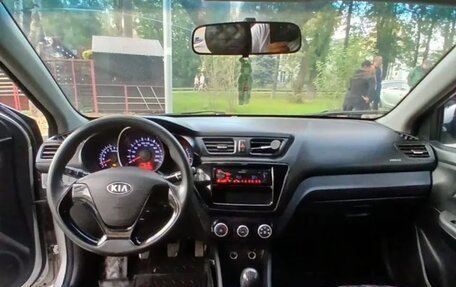 KIA Rio III рестайлинг, 2015 год, 450 000 рублей, 5 фотография
