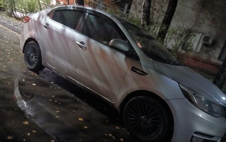 KIA Rio III рестайлинг, 2015 год, 450 000 рублей, 10 фотография