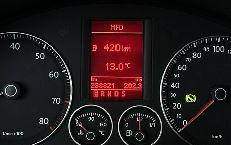 Volkswagen Jetta VI, 2009 год, 650 000 рублей, 6 фотография
