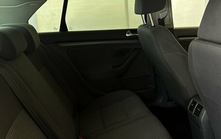 Volkswagen Jetta VI, 2009 год, 650 000 рублей, 12 фотография
