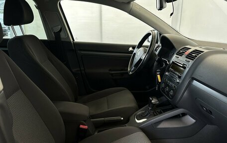 Volkswagen Jetta VI, 2009 год, 650 000 рублей, 11 фотография