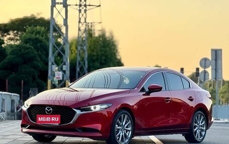 Mazda 3, 2022 год, 1 850 000 рублей, 1 фотография