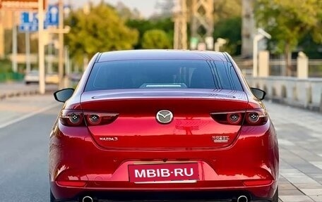 Mazda 3, 2022 год, 1 850 000 рублей, 5 фотография