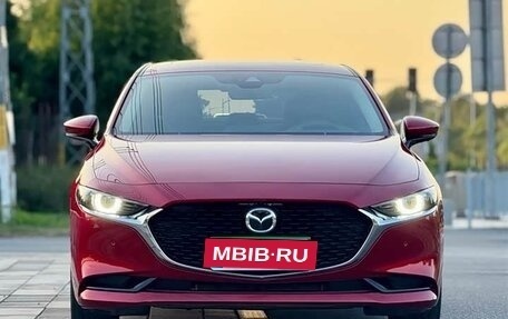 Mazda 3, 2022 год, 1 850 000 рублей, 2 фотография