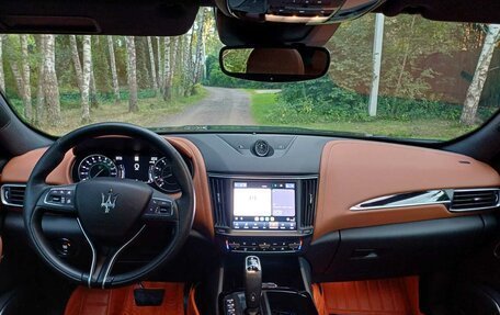 Maserati Levante I, 2022 год, 9 200 000 рублей, 14 фотография