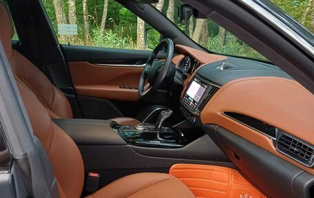 Maserati Levante I, 2022 год, 9 200 000 рублей, 15 фотография