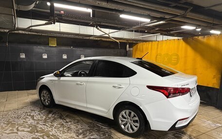 Hyundai Solaris II рестайлинг, 2018 год, 799 999 рублей, 7 фотография
