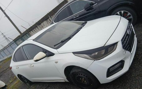 Hyundai Solaris II рестайлинг, 2018 год, 550 000 рублей, 2 фотография