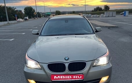 BMW 5 серия, 2008 год, 900 000 рублей, 4 фотография