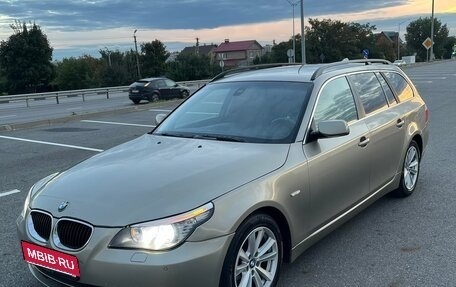 BMW 5 серия, 2008 год, 900 000 рублей, 1 фотография