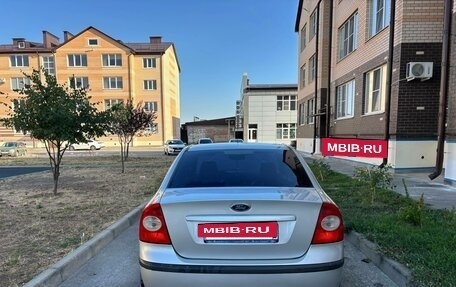 Ford Focus II рестайлинг, 2006 год, 480 000 рублей, 2 фотография