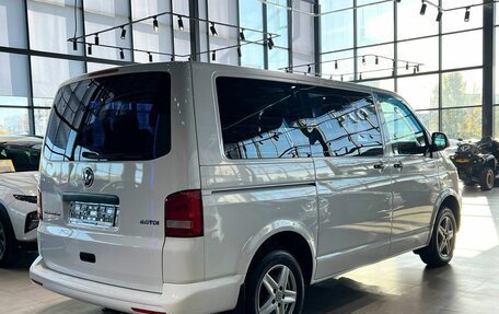 Volkswagen Caravelle T5, 2014 год, 2 120 000 рублей, 5 фотография