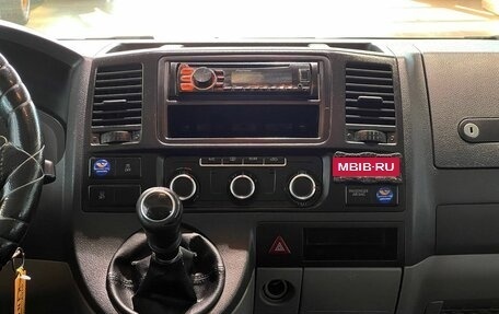 Volkswagen Caravelle T5, 2014 год, 2 120 000 рублей, 12 фотография