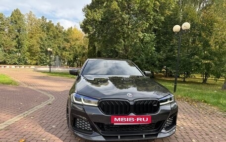 BMW 5 серия, 2020 год, 4 250 000 рублей, 4 фотография