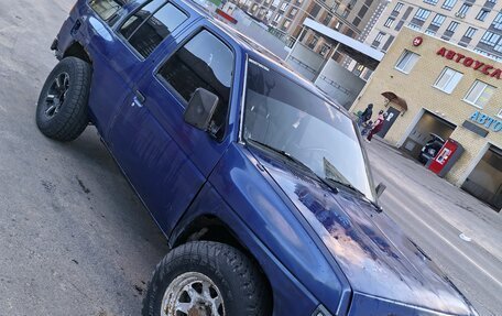 Nissan Terrano II рестайлинг, 1993 год, 180 000 рублей, 6 фотография