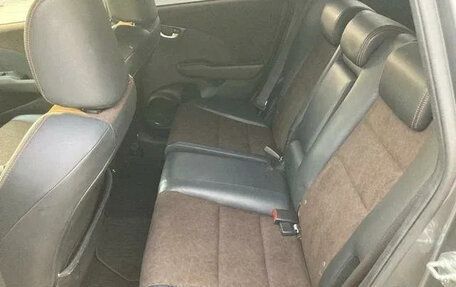 Honda Fit Shuttle I рестайлинг, 2013 год, 750 000 рублей, 16 фотография