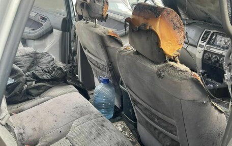 Toyota Hilux Surf IV, 2002 год, 600 000 рублей, 4 фотография