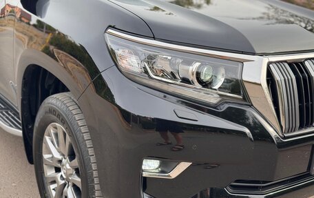 Toyota Land Cruiser Prado 150 рестайлинг 2, 2017 год, 4 450 000 рублей, 9 фотография