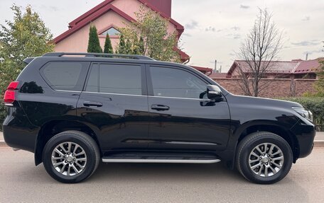 Toyota Land Cruiser Prado 150 рестайлинг 2, 2017 год, 4 450 000 рублей, 8 фотография