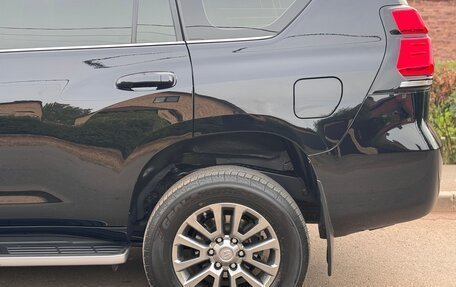 Toyota Land Cruiser Prado 150 рестайлинг 2, 2017 год, 4 450 000 рублей, 14 фотография
