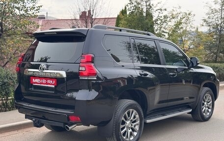 Toyota Land Cruiser Prado 150 рестайлинг 2, 2017 год, 4 450 000 рублей, 4 фотография
