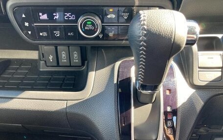 Honda N-BOX II, 2022 год, 850 000 рублей, 11 фотография