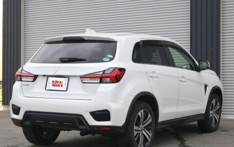 Mitsubishi RVR III рестайлинг, 2019 год, 1 420 000 рублей, 4 фотография