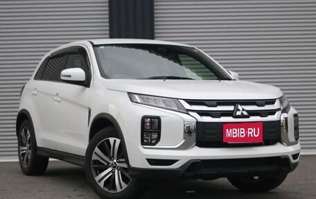 Mitsubishi RVR III рестайлинг, 2019 год, 1 420 000 рублей, 3 фотография