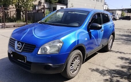 Nissan Qashqai, 2009 год, 698 000 рублей, 2 фотография